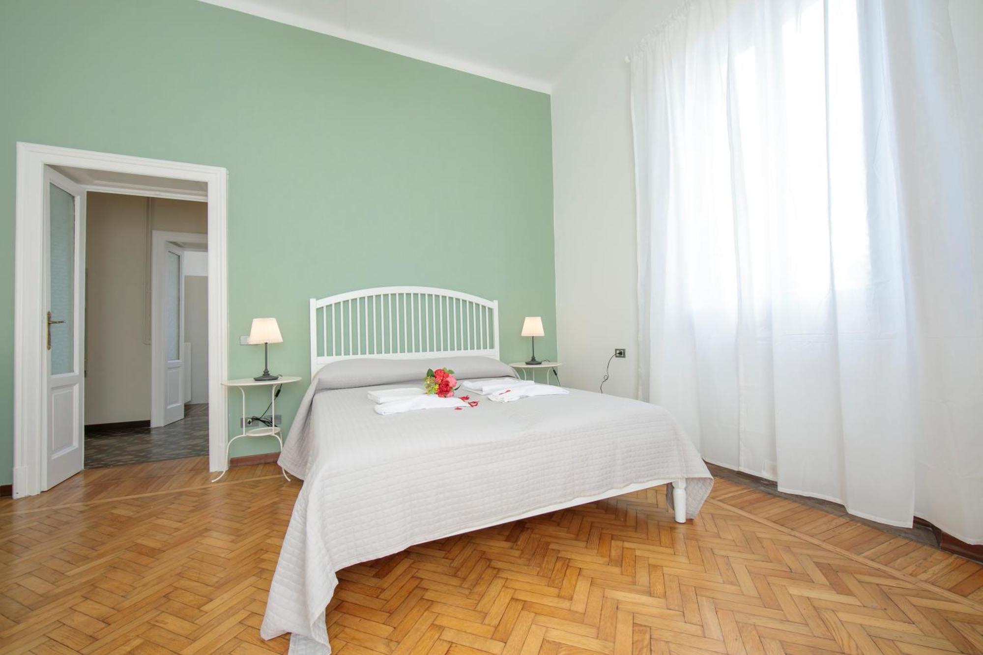 Residenza Oleandro Lake View Luino Center - Happy Rentals Luaran gambar
